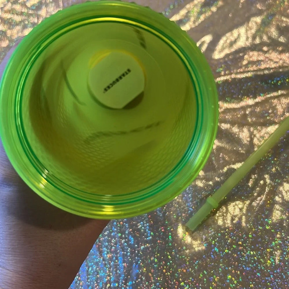 Starbucks glow in the dark tumbler 24 oz/710 ml New - Picture 4 of 7
